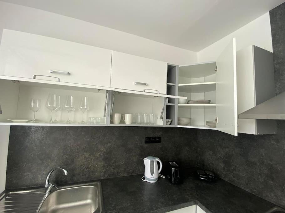 Апартаменты Apartman Ve Valticich Вальтице Экстерьер фото